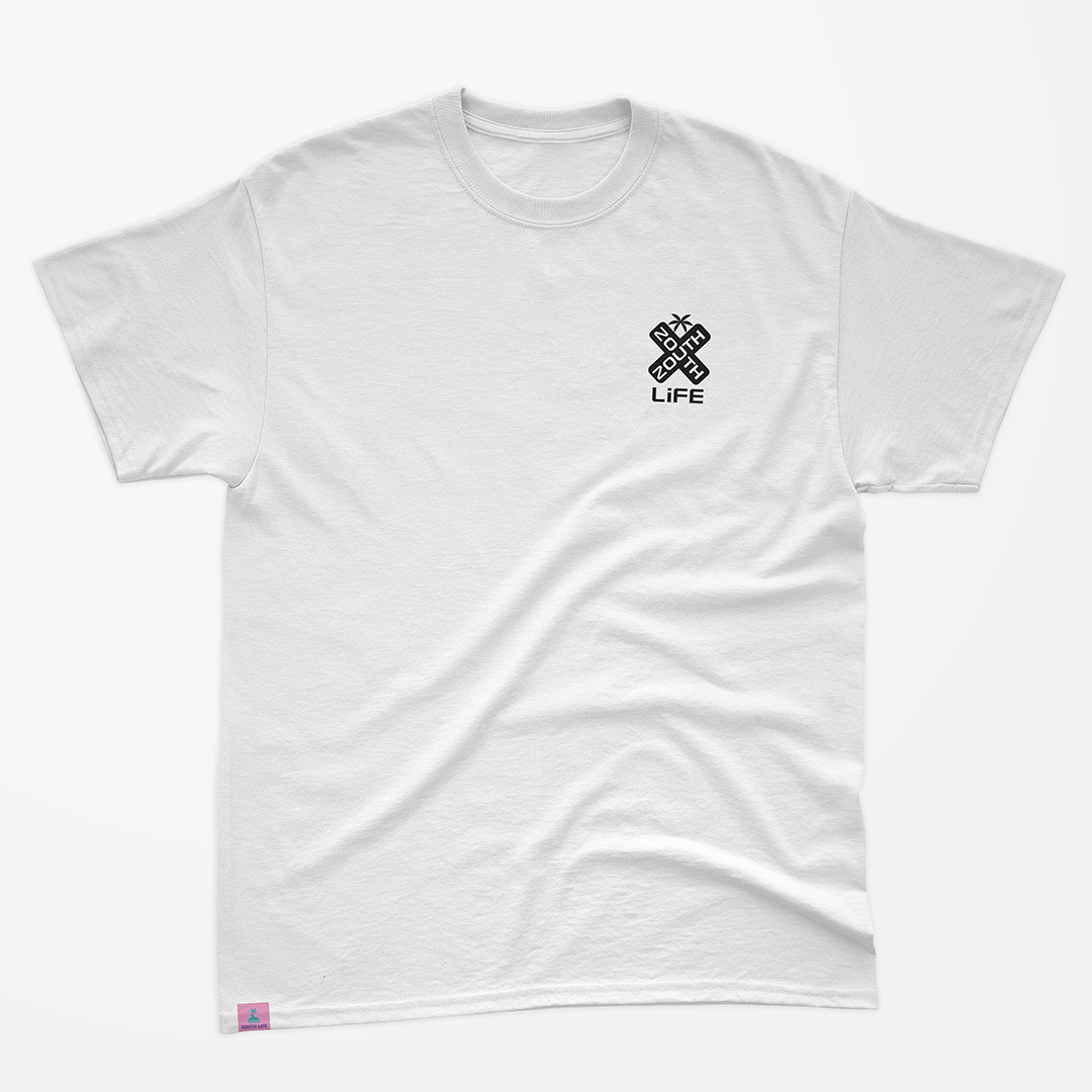 Camiseta blanca Zouth Life con logo minimalista en pecho