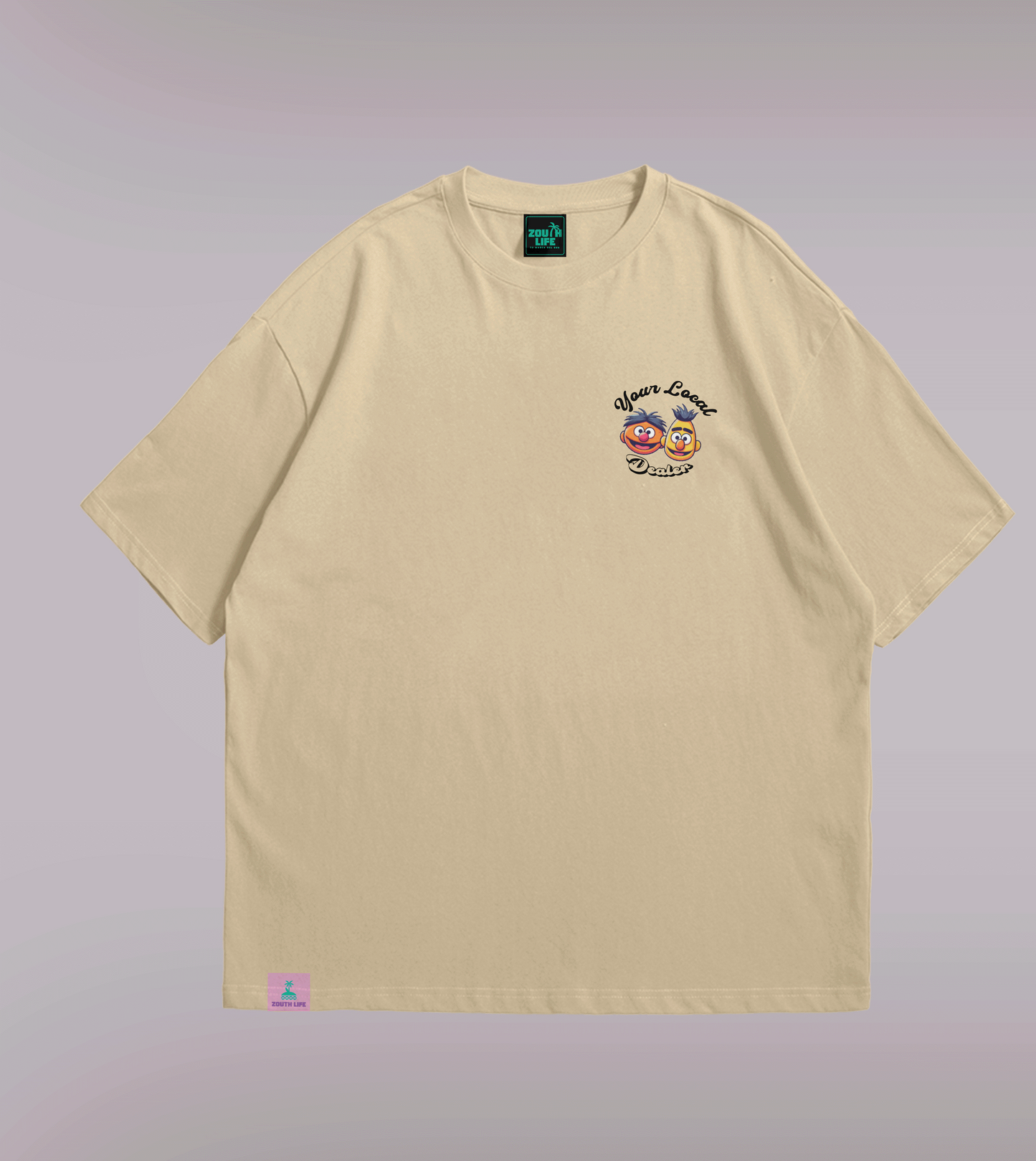 Camiseta oversize Epi & Blas con diseño retro nostálgico en pecho, vista frontal